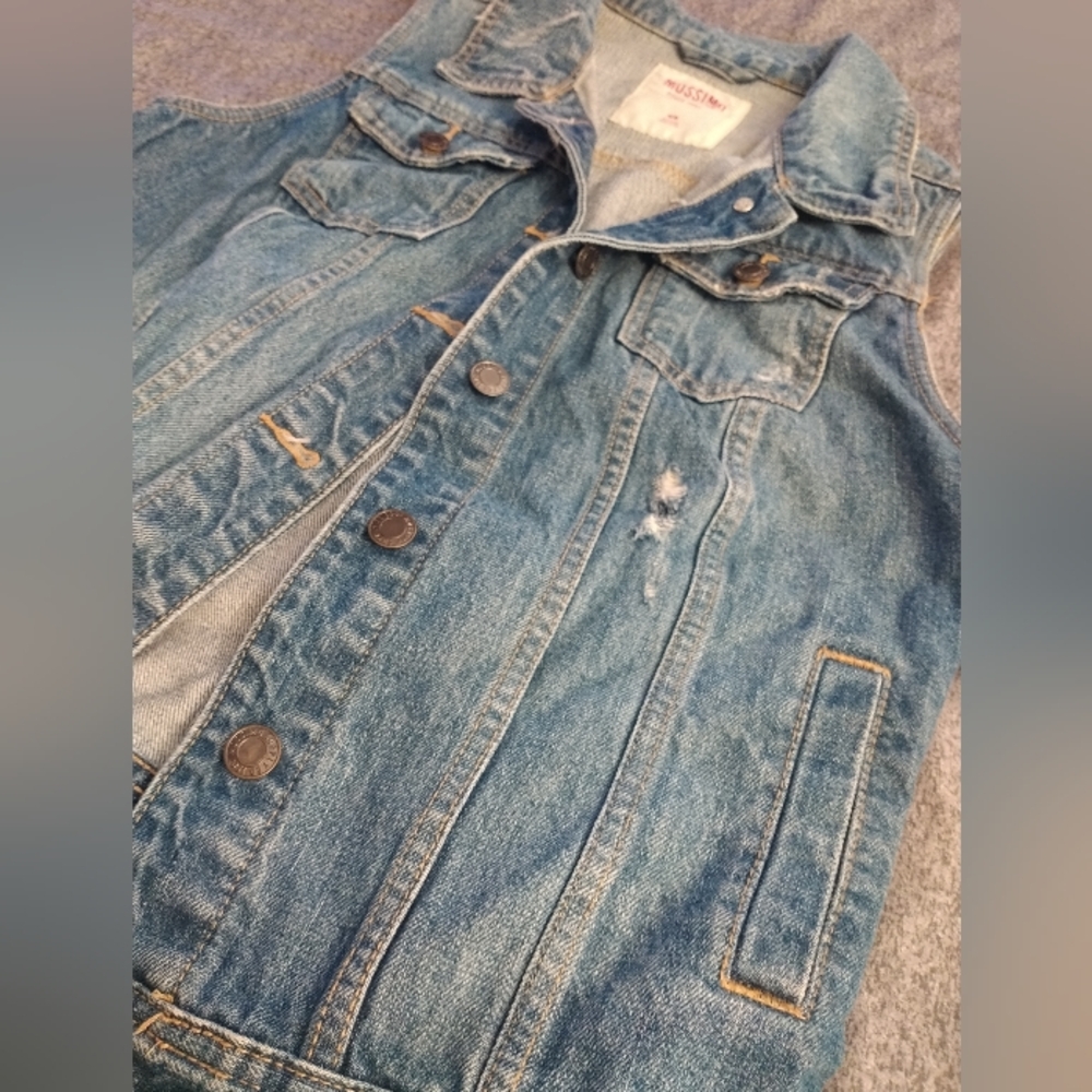 Mossimo Supply Co. Blue Jean Vest - Picture 4 of 5